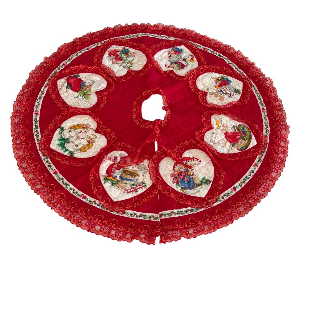 Handmade Christmas Tree Skirt Quilted Red Lace Heart Mouse Holiday 36” vintage